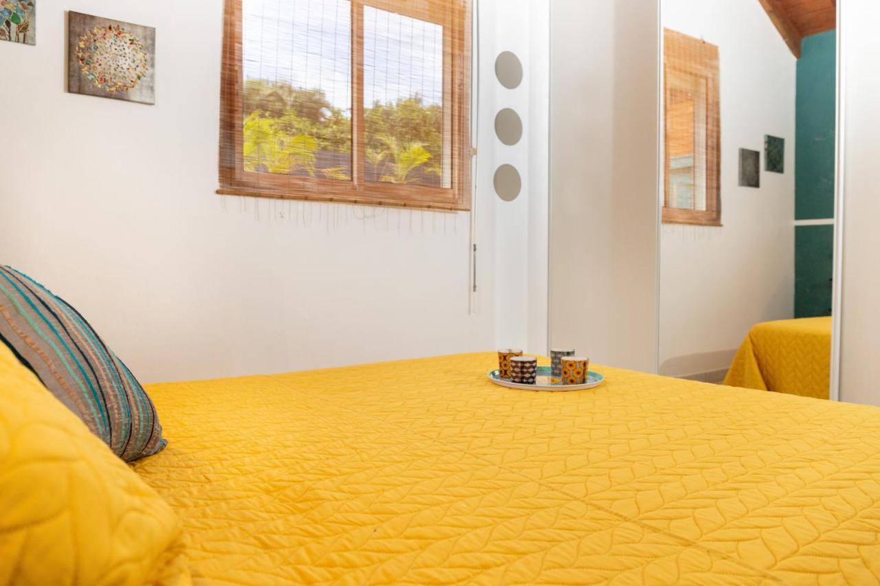 Villa L'Artist en bord de mer avec piscine privée Sainte-Rose Extérieur photo