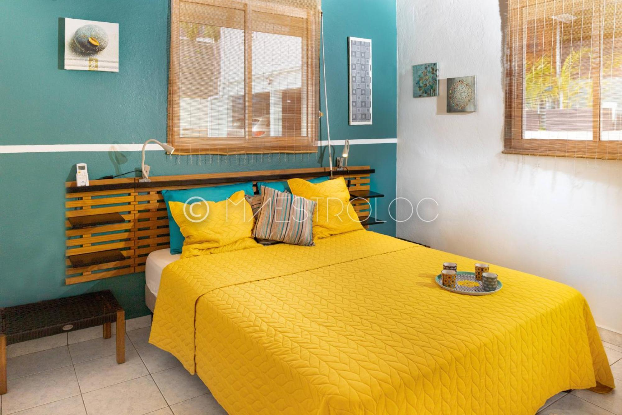 Villa L'Artist en bord de mer avec piscine privée Sainte-Rose Extérieur photo